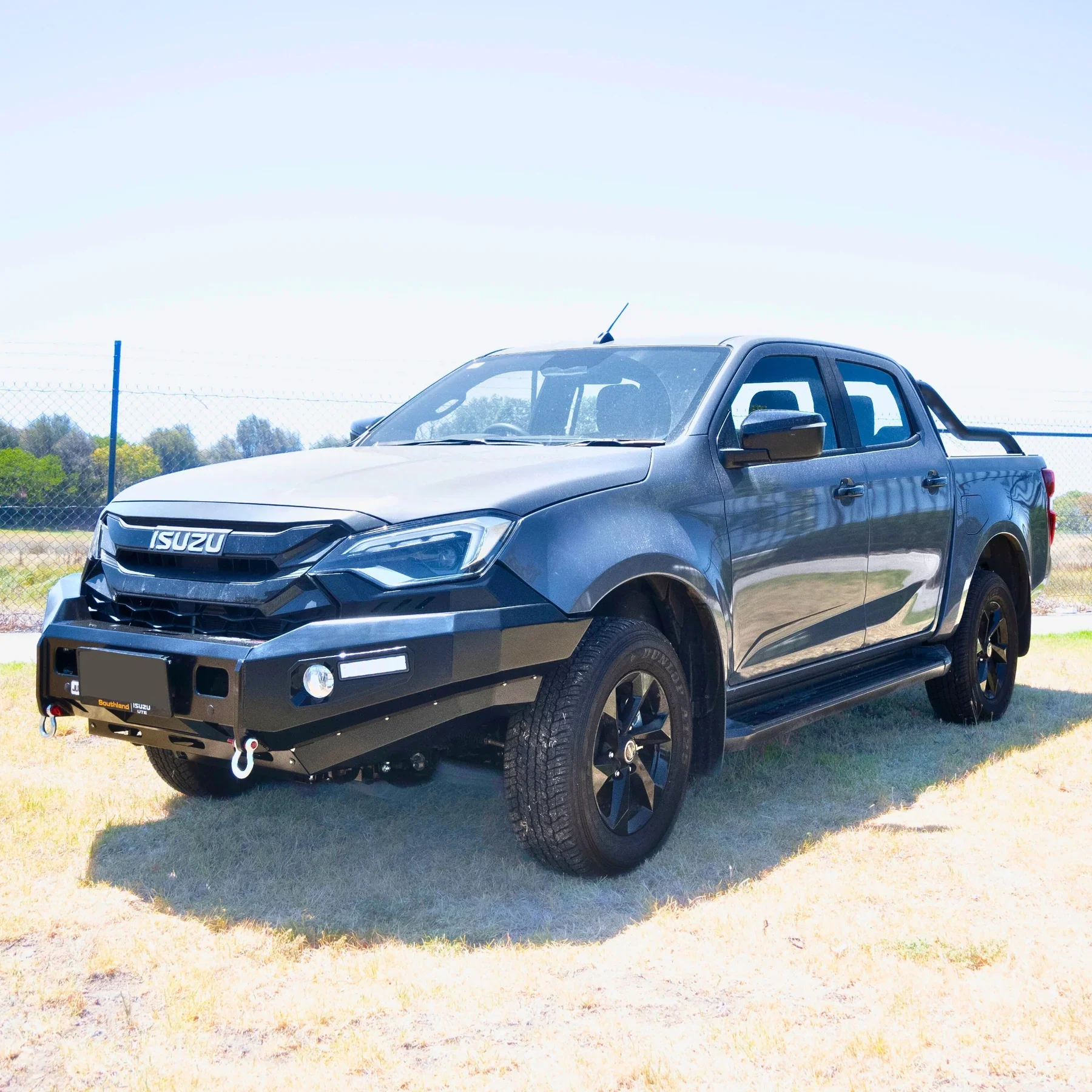 Isuzu D-MAX (2024-2026) Jungle 4x4 Commercial Bull Bar - Image 4