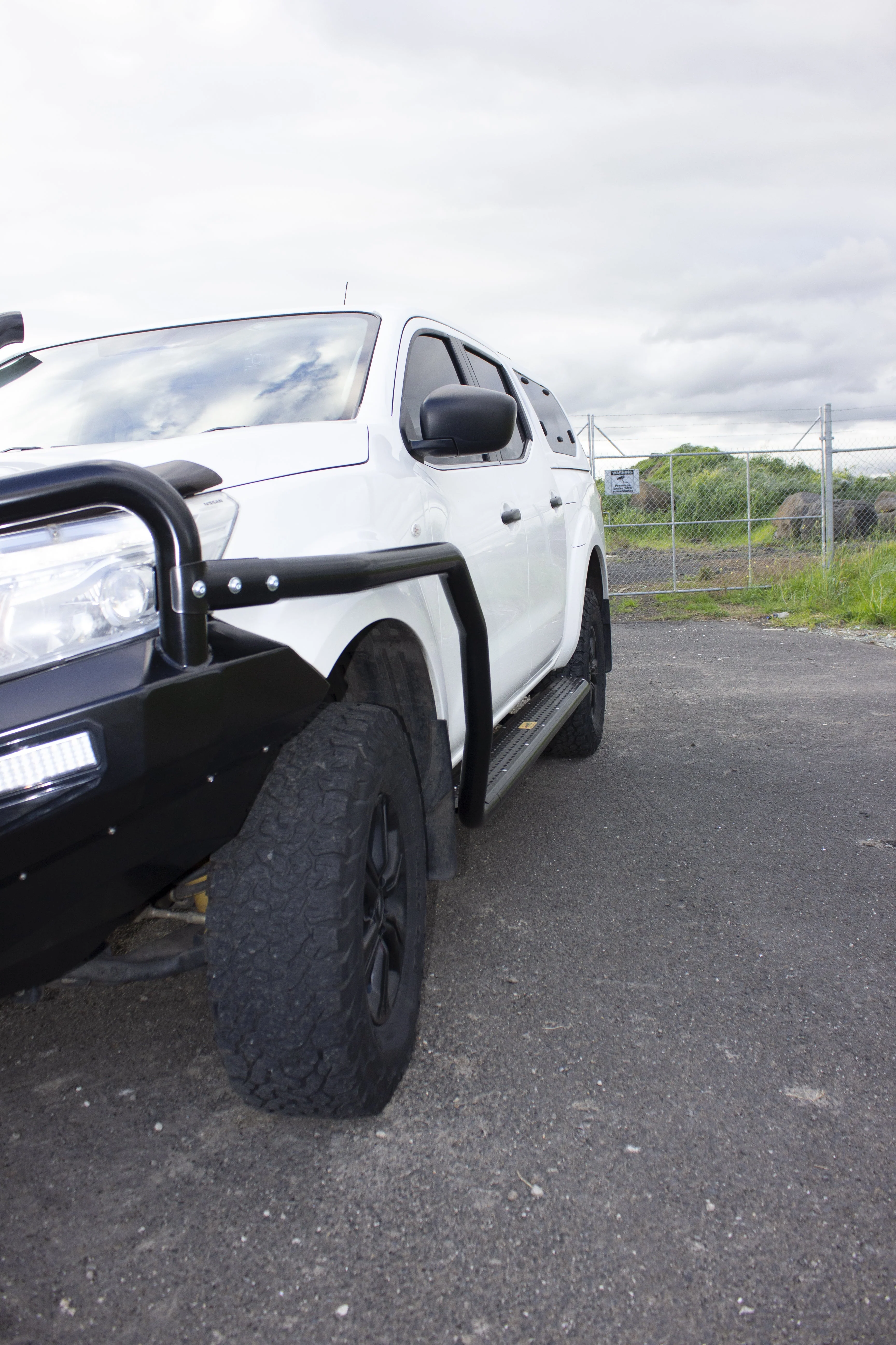 Nissan Navara (2015-2025) Jungle 4x4 Commercial NP300 Side Rails - Image 4